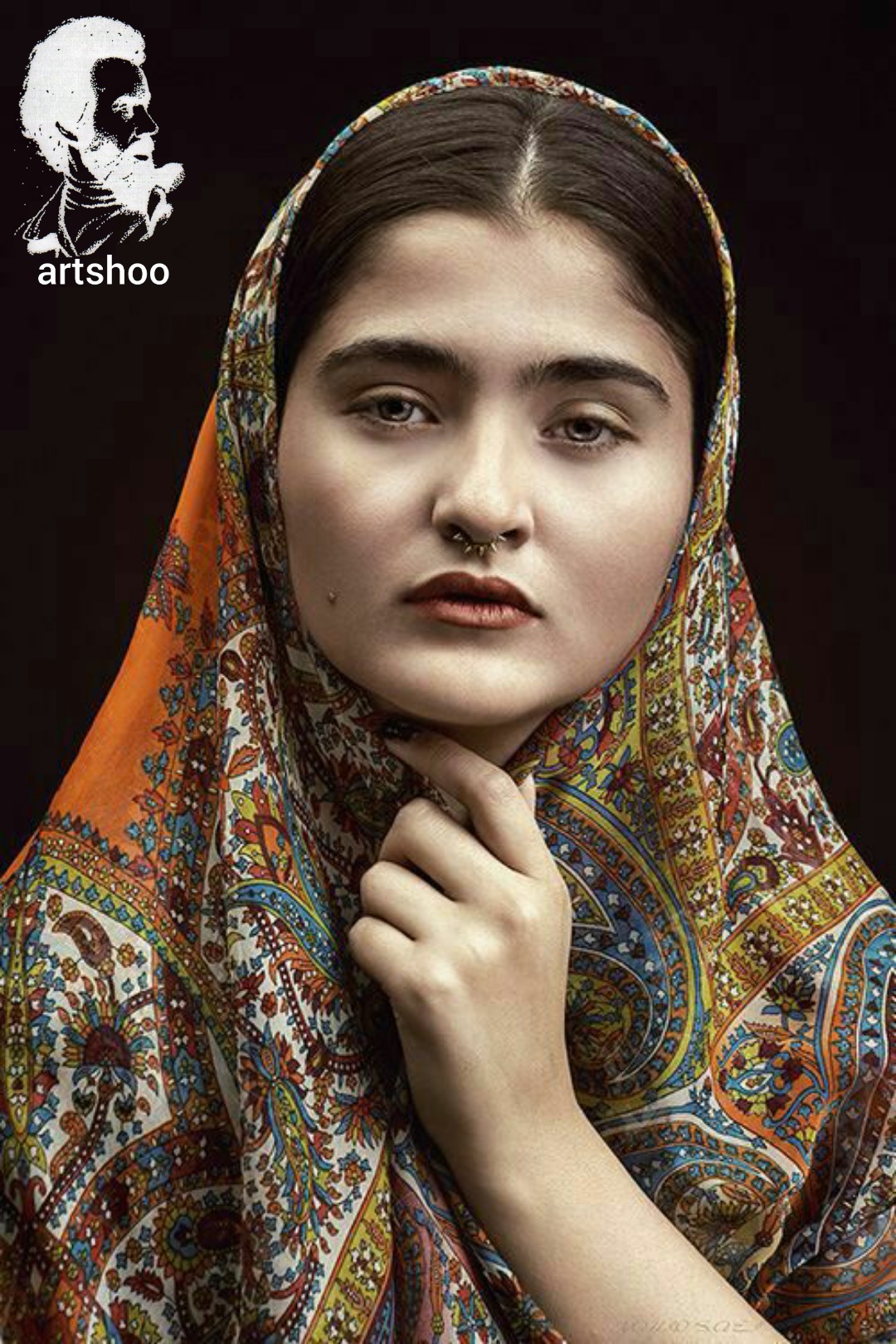 مدل سیاه قلم اورژینال